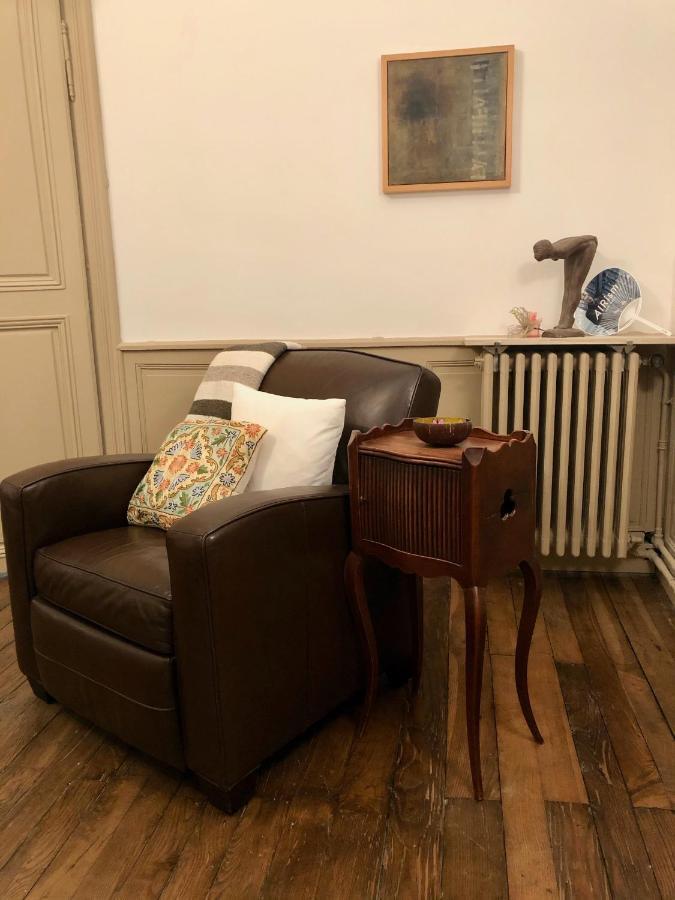 Beautifully Renovated Rooms On Place New York Angulema Exterior foto